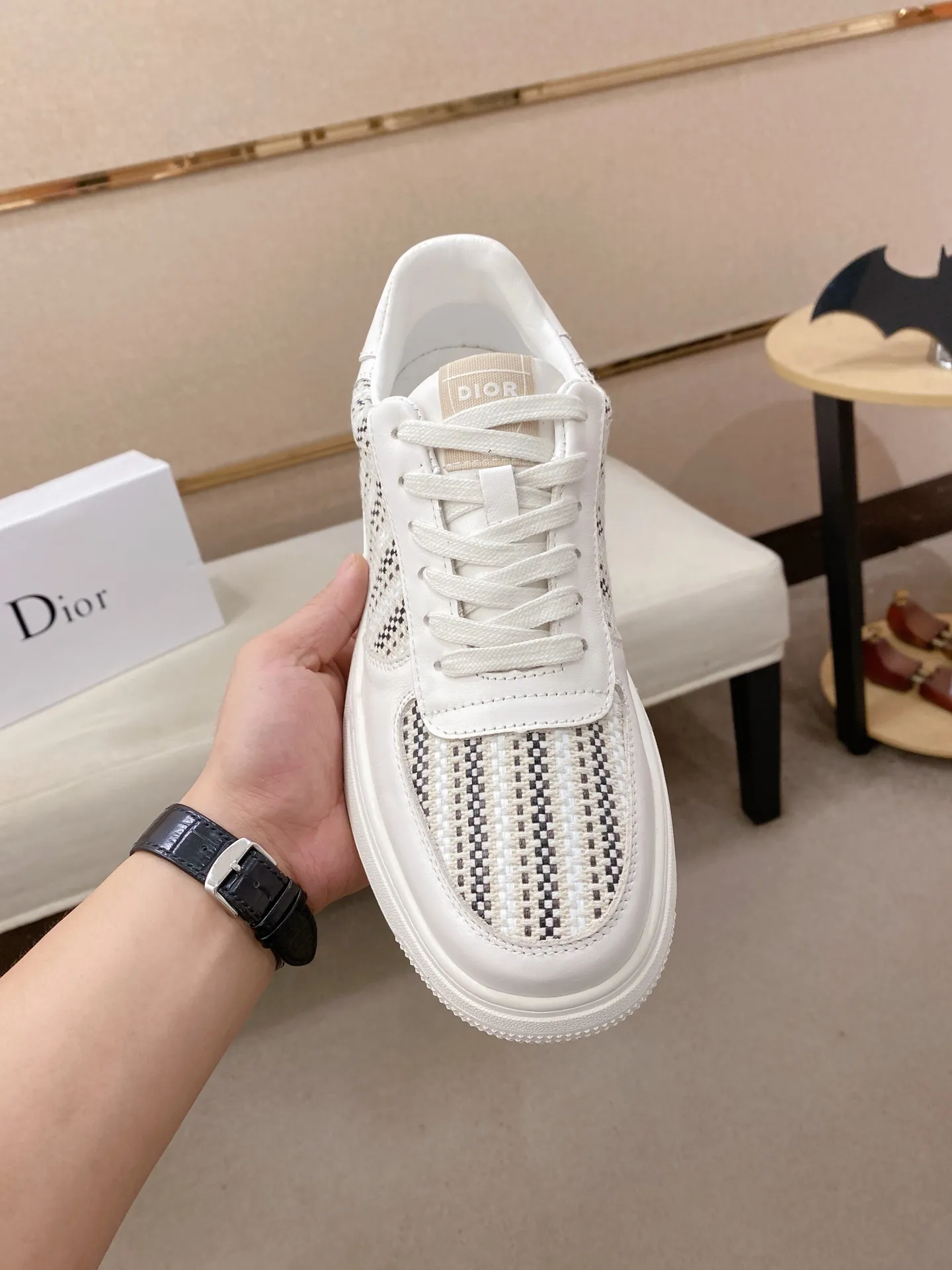 Men's men's shoes 💰 420💰🇮🇹🇮🇹Dior D new model is on sale at the same time, upper 🇮🇹Imported stretch fabric from Italy Fully imported sheepskin lining💪💪, completely 1⃣️ to 1⃣️🇮🇹💪💪, ⚠Sole: Original sole provided by the original factory, exclusive movable molded sole super comfortable, ⚠Original factory follow-up, 🔍🔍high quality, you can come in and out at will, welcome to compare⚠. Code number:38-44